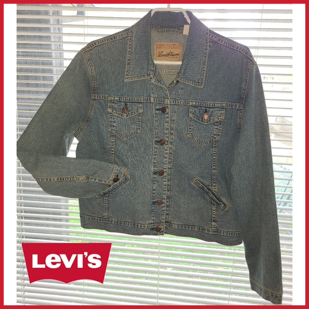Ladies Levi's Jean Jacket